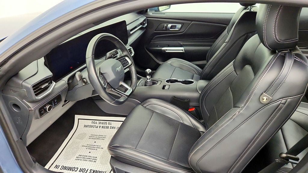 Used 2025 Ford Mustang GT Premium RWD image 19