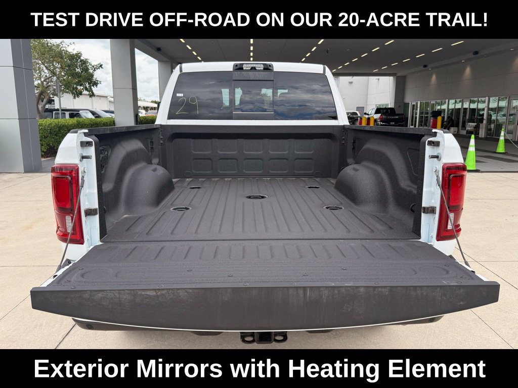 New 2026 RAM 2500 Laramie AWD/4WD image 41