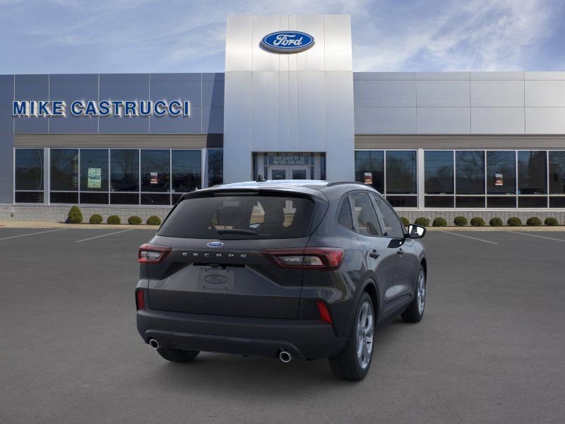 New 2026 Ford Escape ST-Line w/ Tech Pack #1 FWD image 8