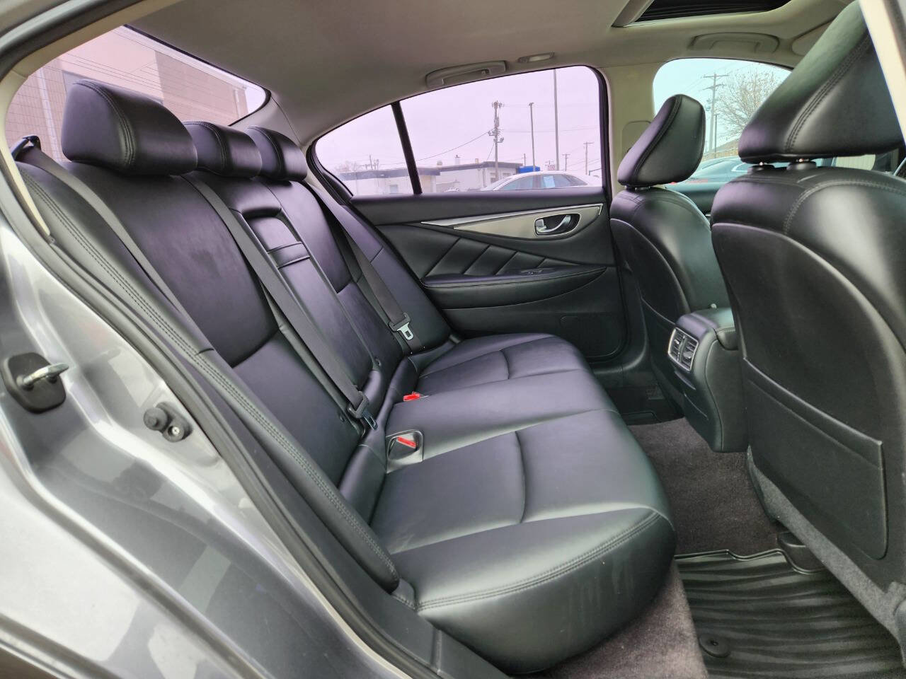 Used 2015 INFINITI Q50 Premium image 14