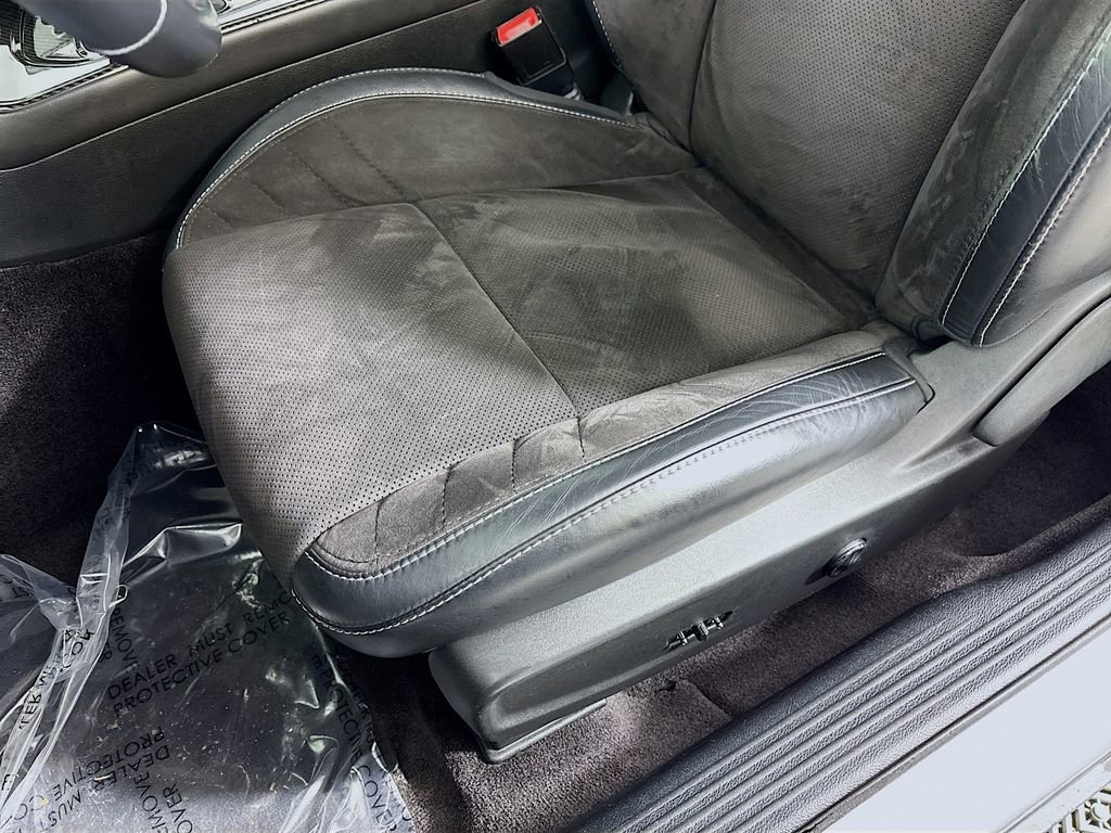 Used 2016 Dodge Challenger SXT image 20