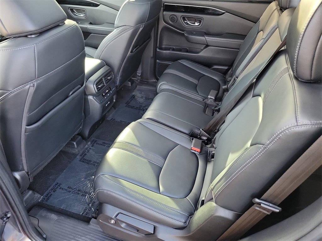 Used 2023 Honda Pilot Touring image 21