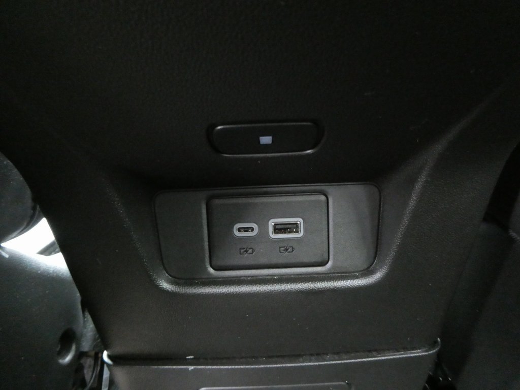 Used 2024 Cadillac XT6 Premium Luxury w/ Platinum Package image 36