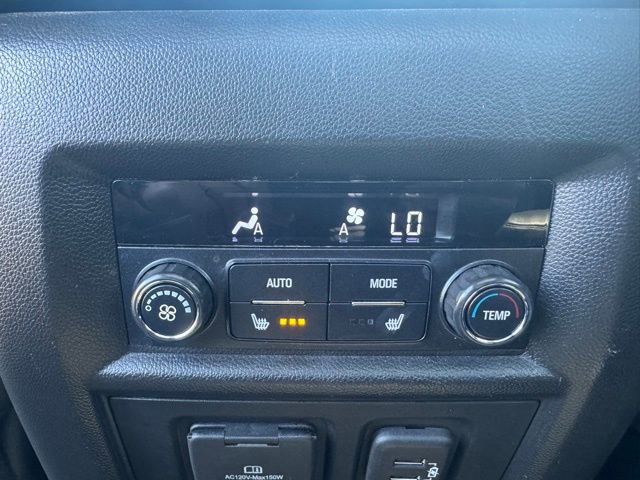 Used 2021 Chevrolet Traverse High Country w/ LPO, Floor Liner Package AWD/4WD image 16