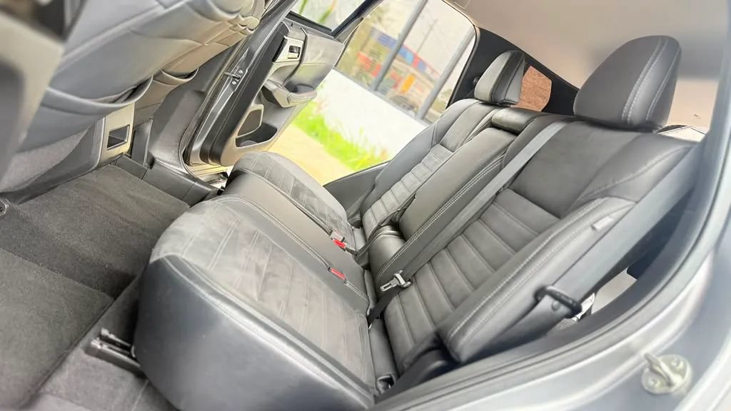 Used 2022 Mitsubishi Outlander SE FWD image 16