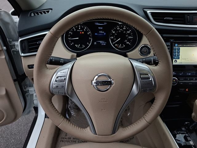 Used 2015 Nissan Rogue SL image 19