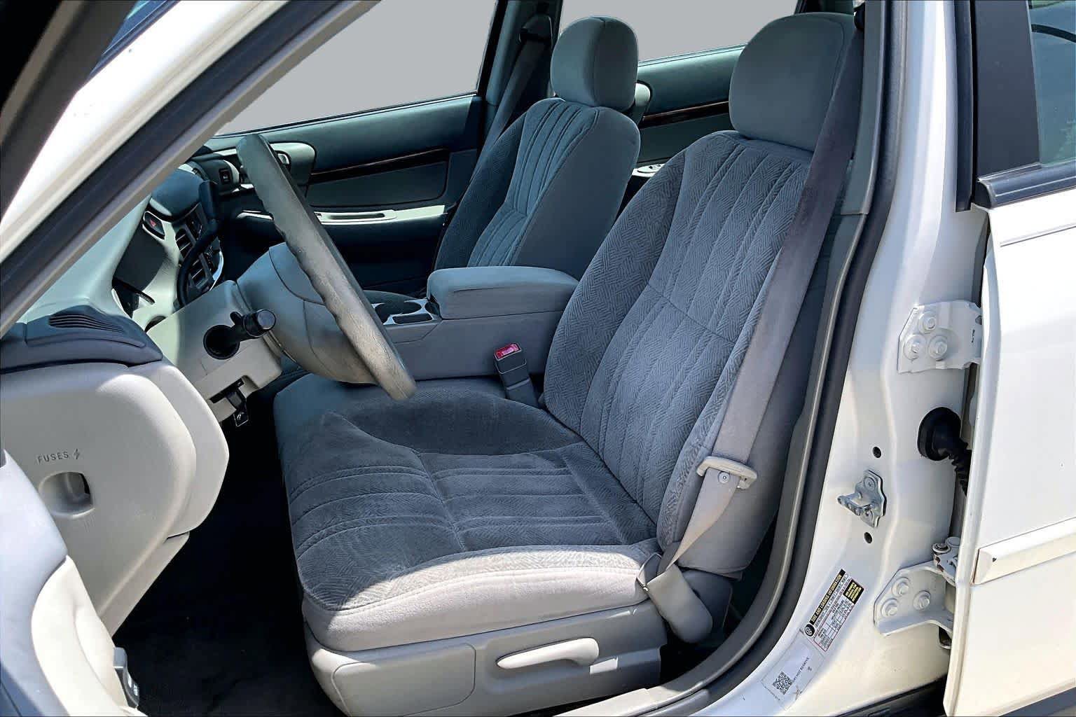 Used 2004 Chevrolet Impala FWD image 7