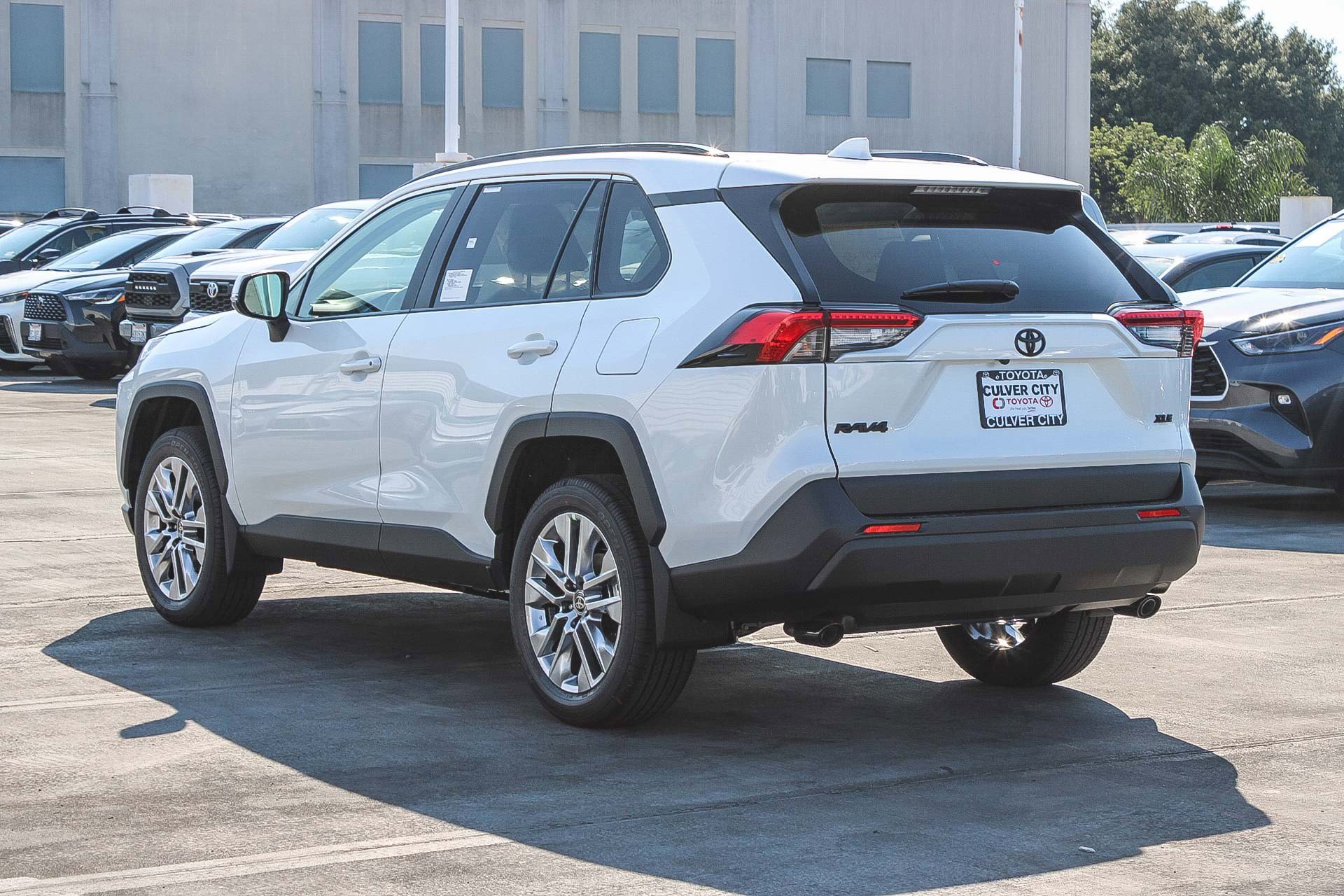 New 2025 Toyota RAV4 XLE Premium image 7