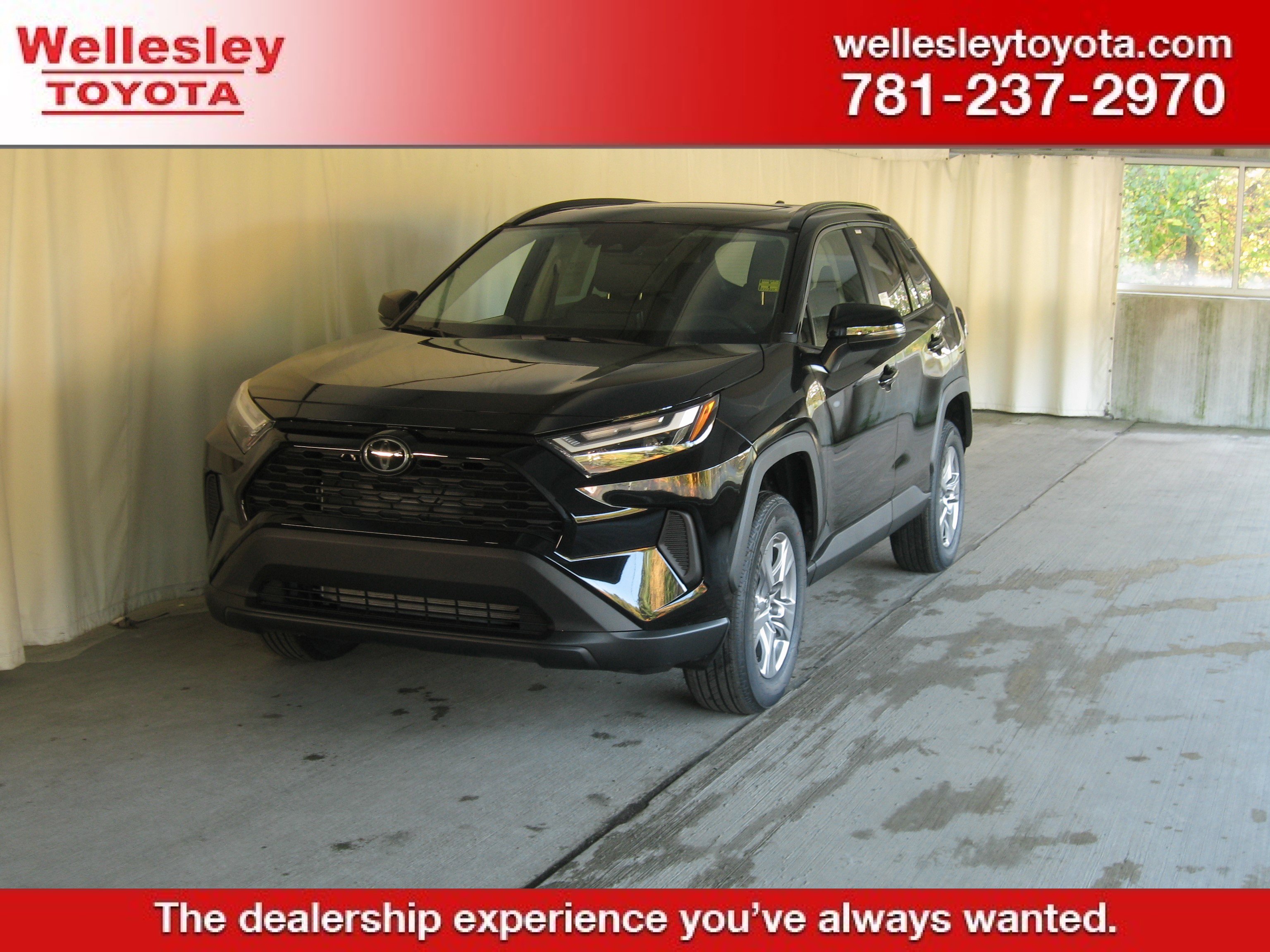 New 2025 Toyota RAV4 XLE