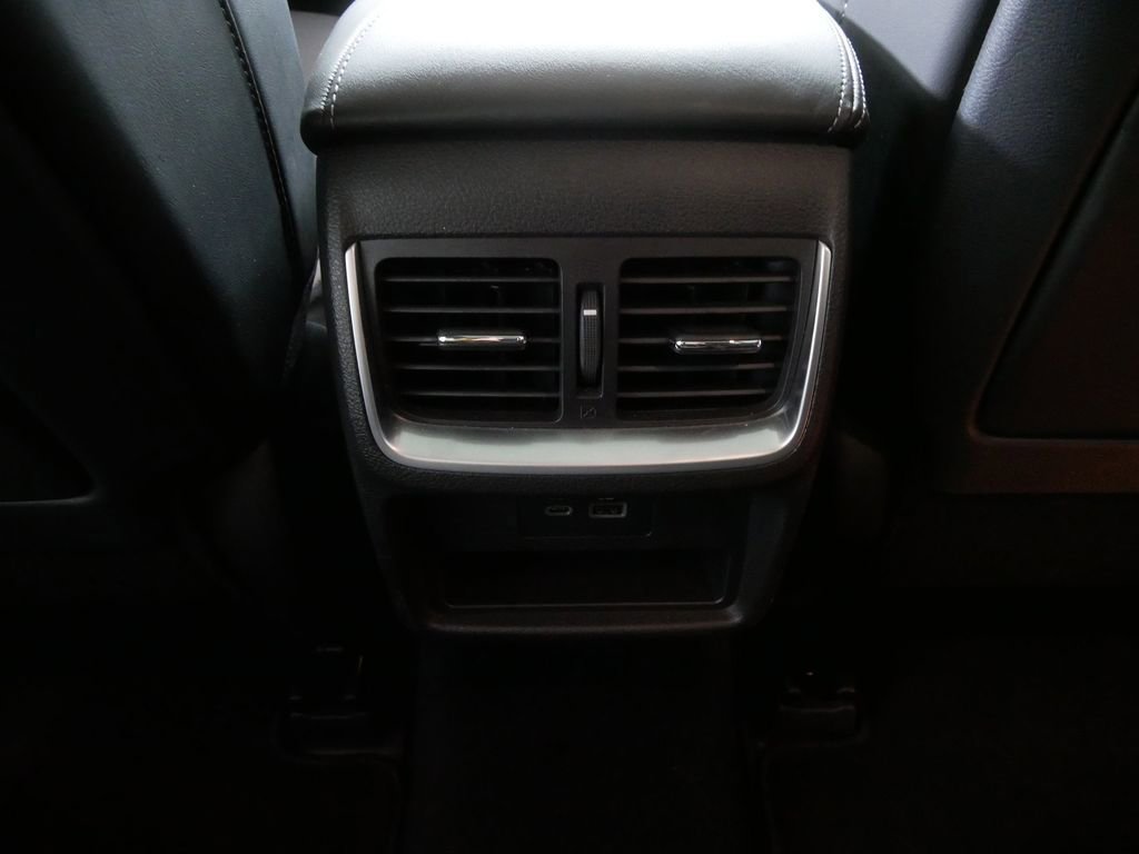 Used 2025 INFINITI QX50 Luxe AWD/4WD image 24