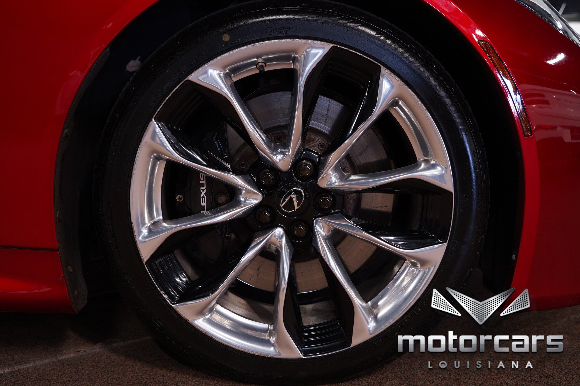 Used 2019 Lexus LC 500 Coupe w/ Performance Package RWD image 24
