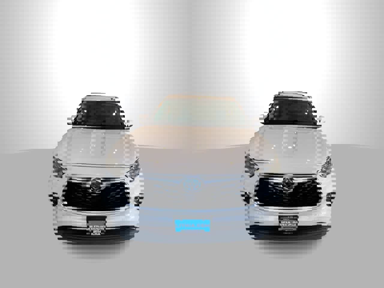 Used 2020 Toyota Highlander XLE image 3