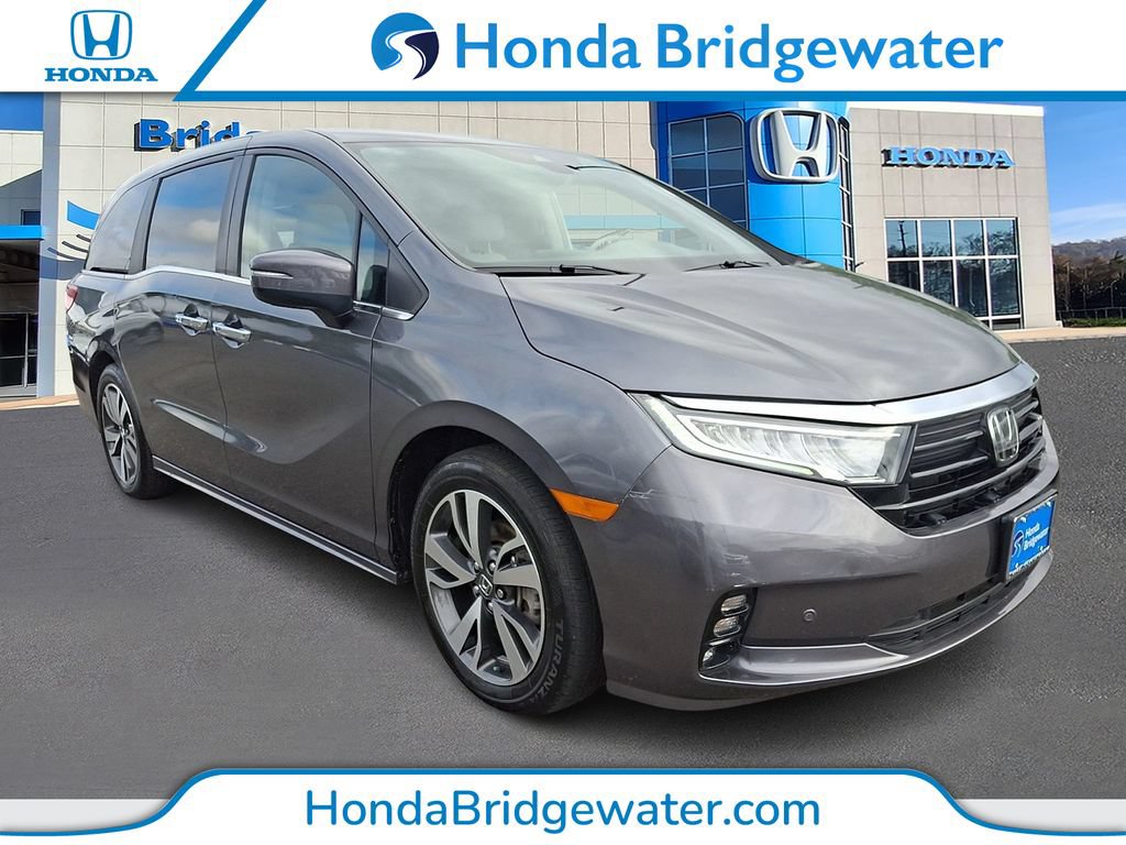 Used 2024 Honda Odyssey Touring image 1