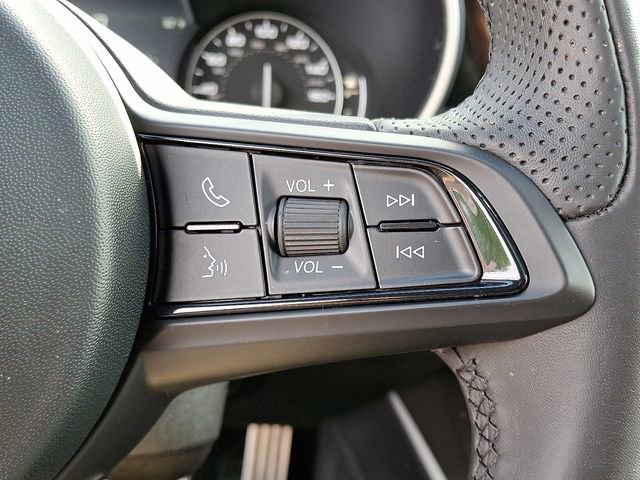 Used 2022 Alfa Romeo Stelvio Ti AWD/4WD image 22