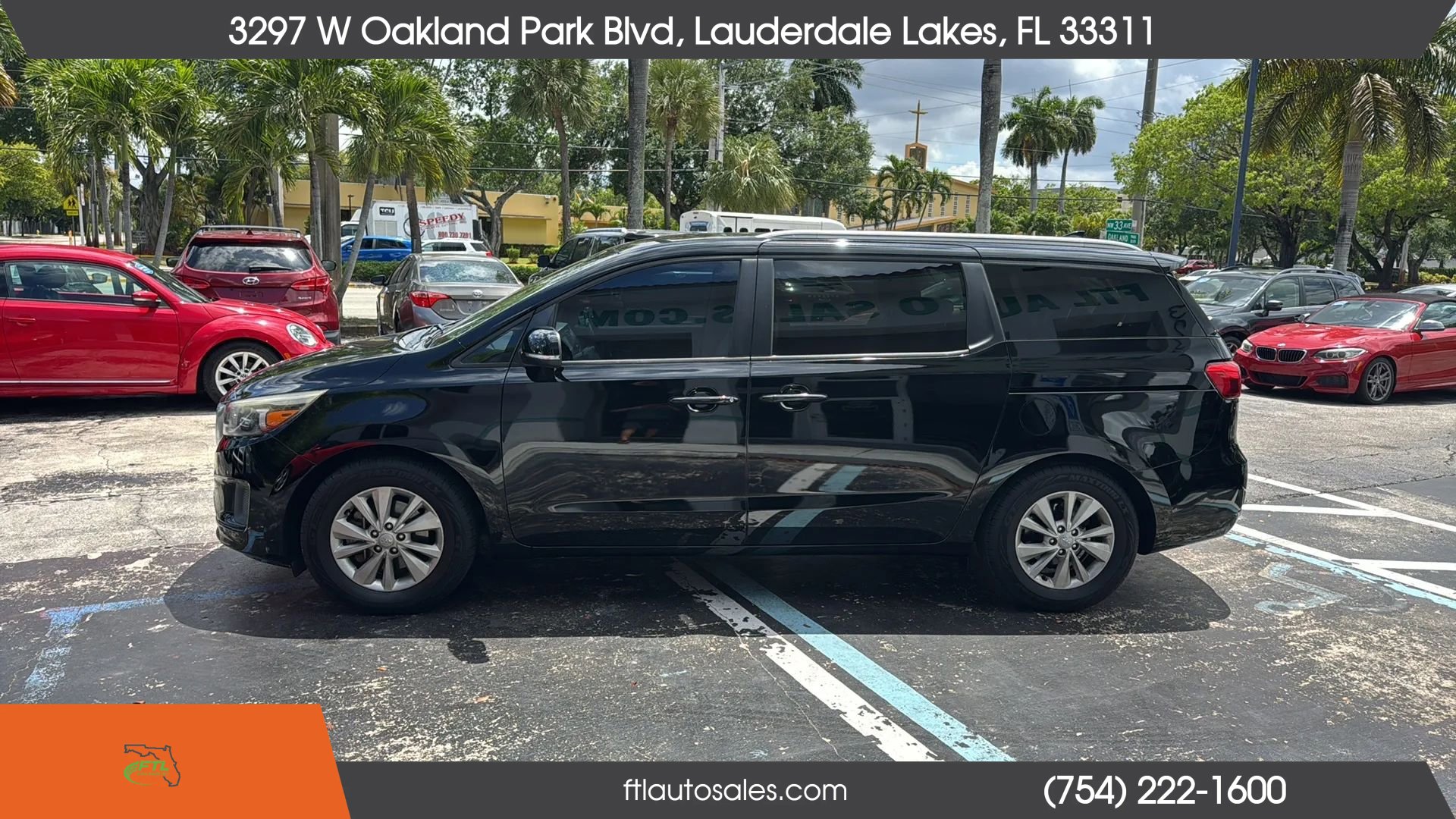 Used 2017 Kia Sedona LX w/ LX Essentials Premium Package FWD image 7