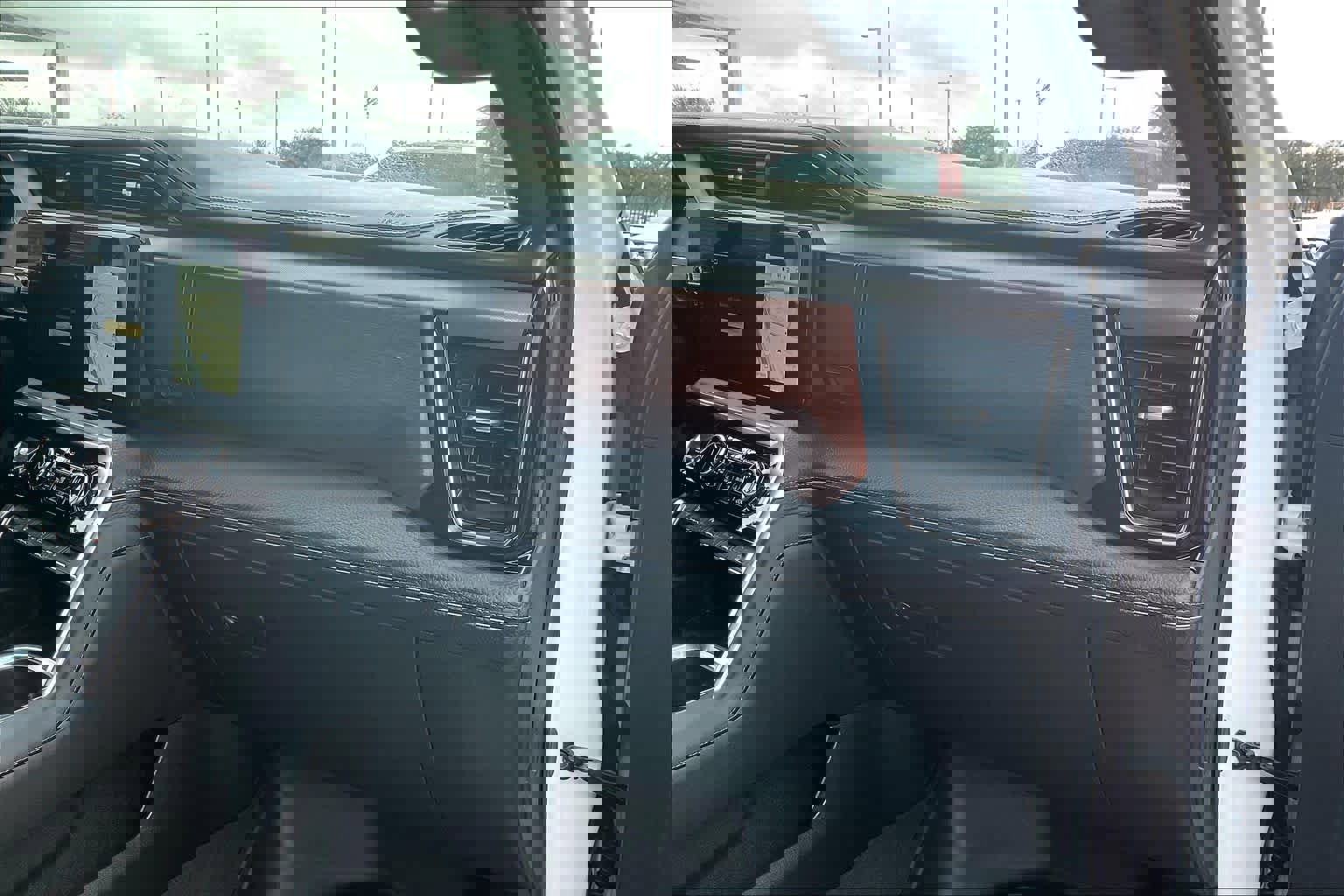 Certified 2024 GMC Sierra 3500 Denali w/ Denali Reserve Package image 18