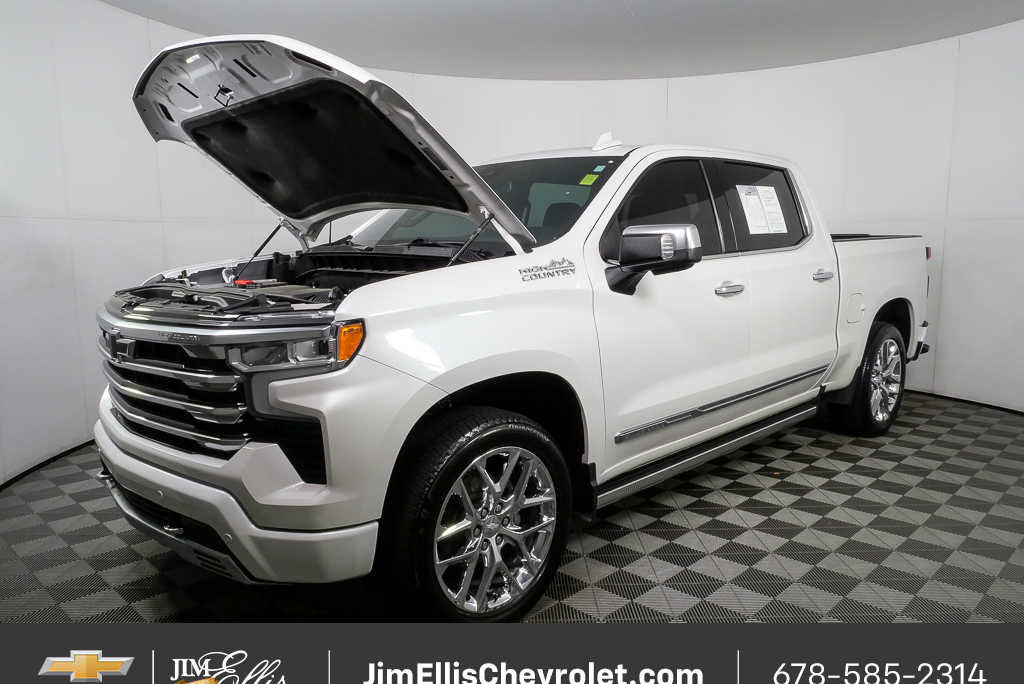 Used 2023 Chevrolet Silverado 1500 High Country w/ High Country Premium Package AWD/4WD image 33