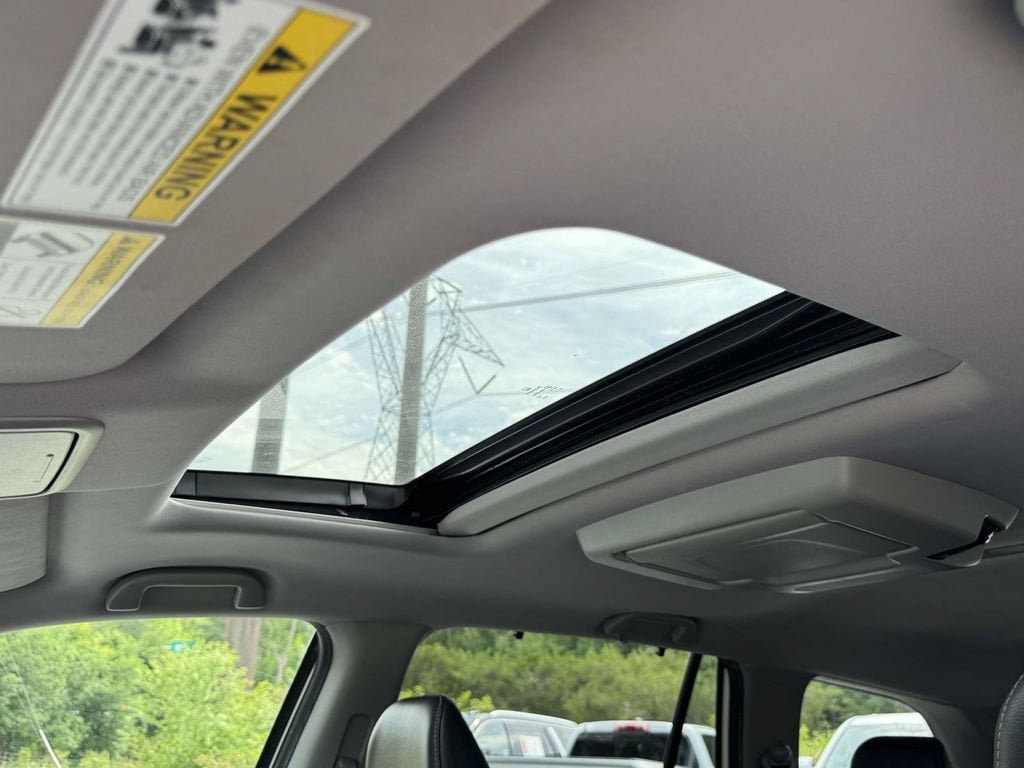 Used 2019 Honda Pilot Touring image 23