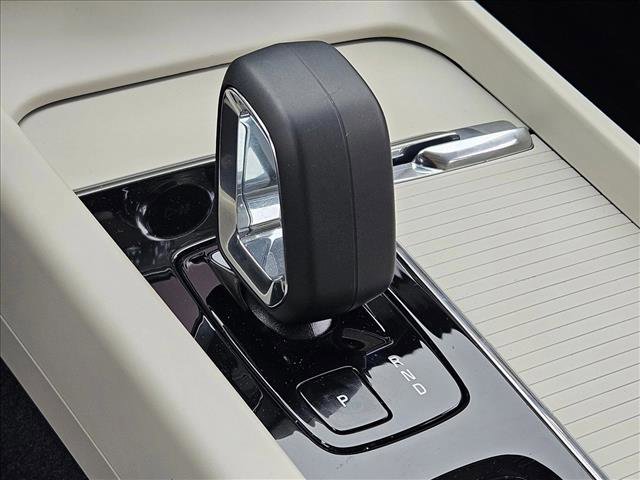 Used 2025 Volvo S60 B5 Core w/ Protection Package Premier image 7