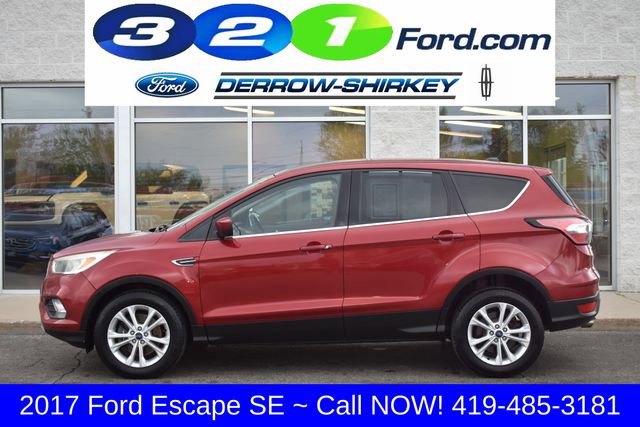 Used 2017 Ford Escape SE FWD image 2