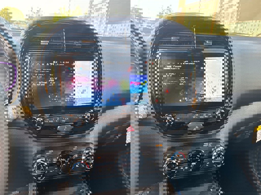 New 2025 Kia Soul S image 12