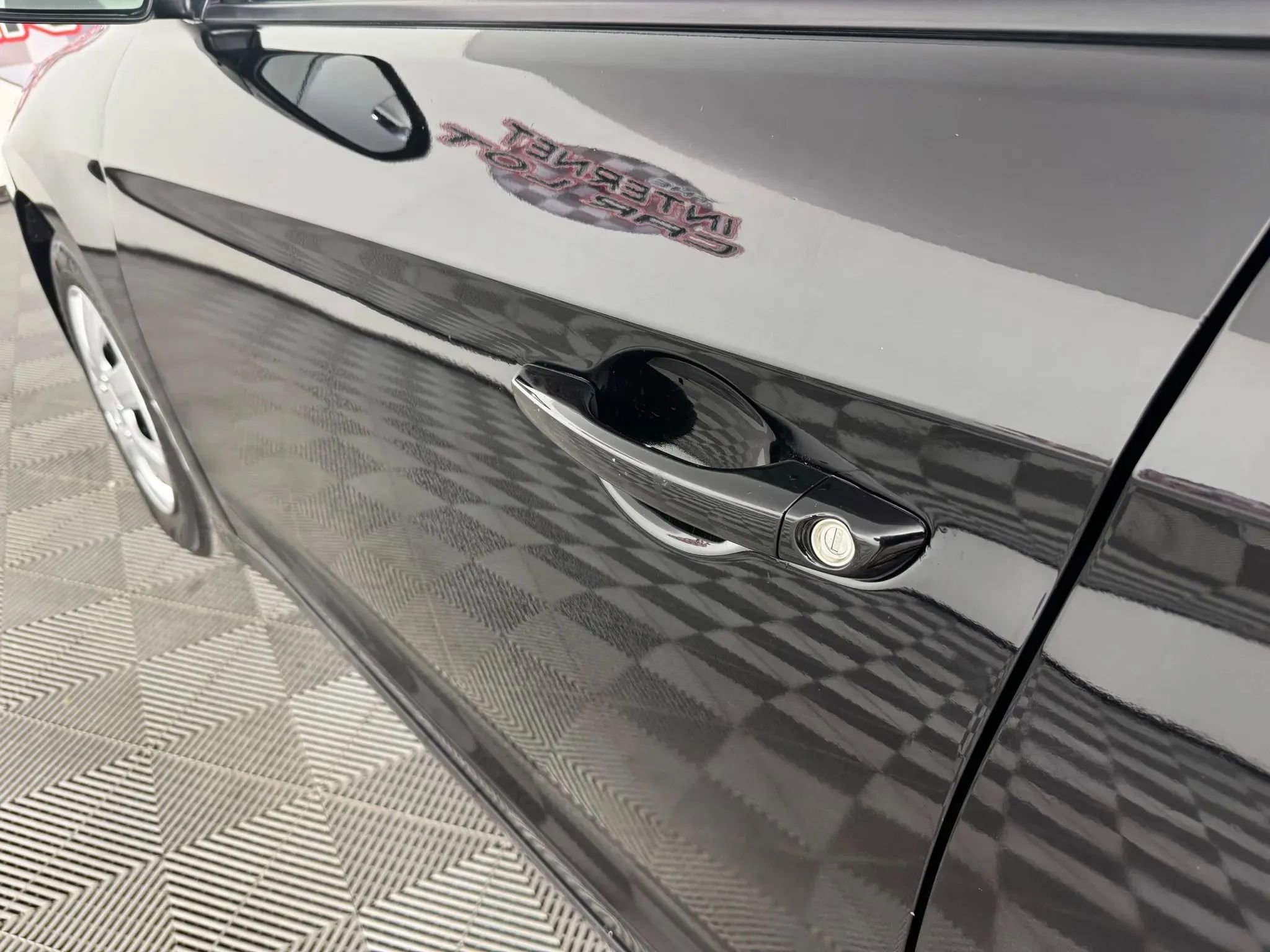 Used 2018 Hyundai Elantra SE w/ Cargo Package FWD image 21