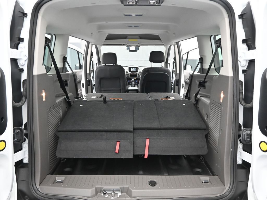 Certified 2022 Ford Transit Connect XL image 21
