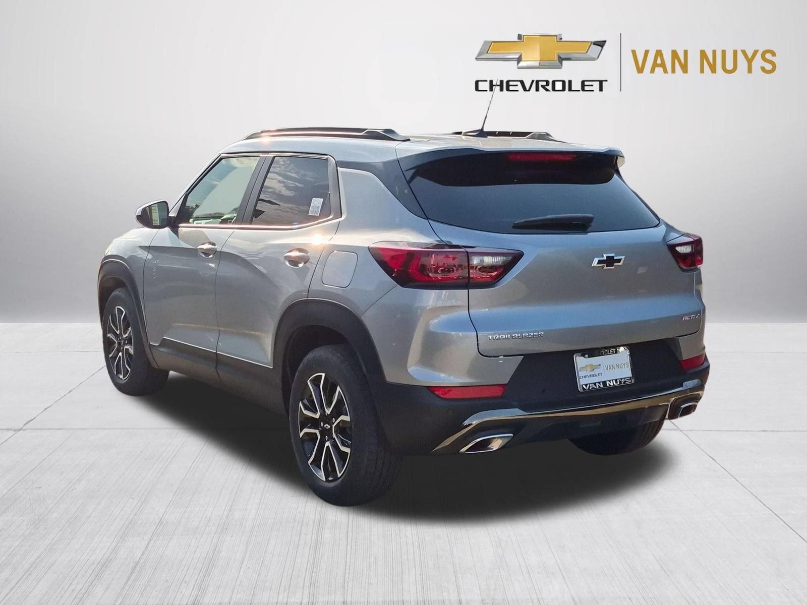 New 2026 Chevrolet TrailBlazer ACTIV w/ Convenience Package FWD image 4