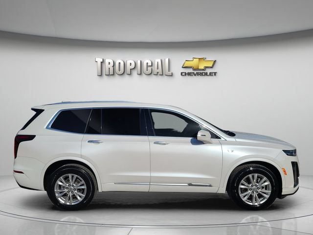 Used 2023 Cadillac XT6 Luxury FWD image 6