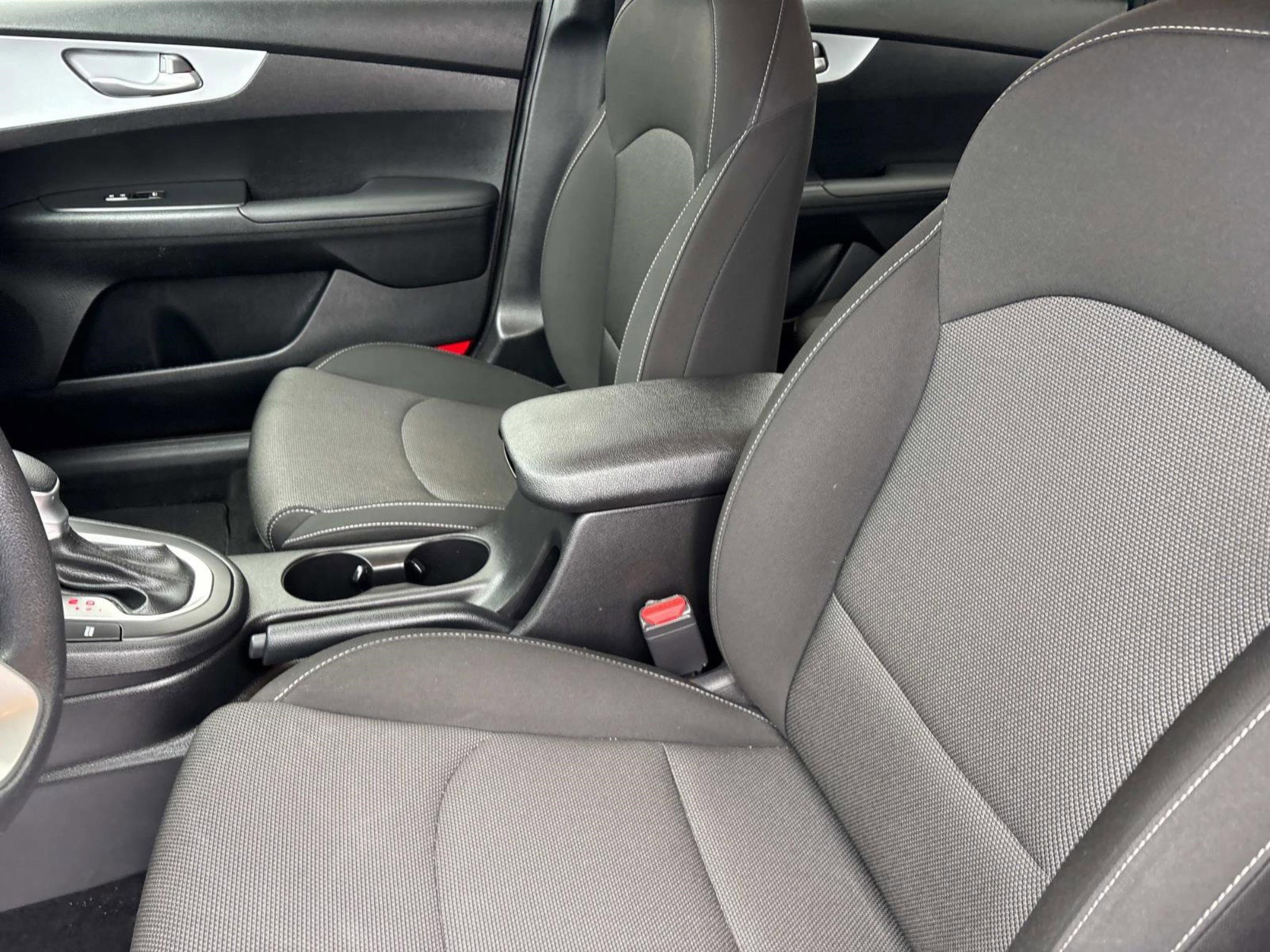 Used 2024 Kia Forte LXS image 23