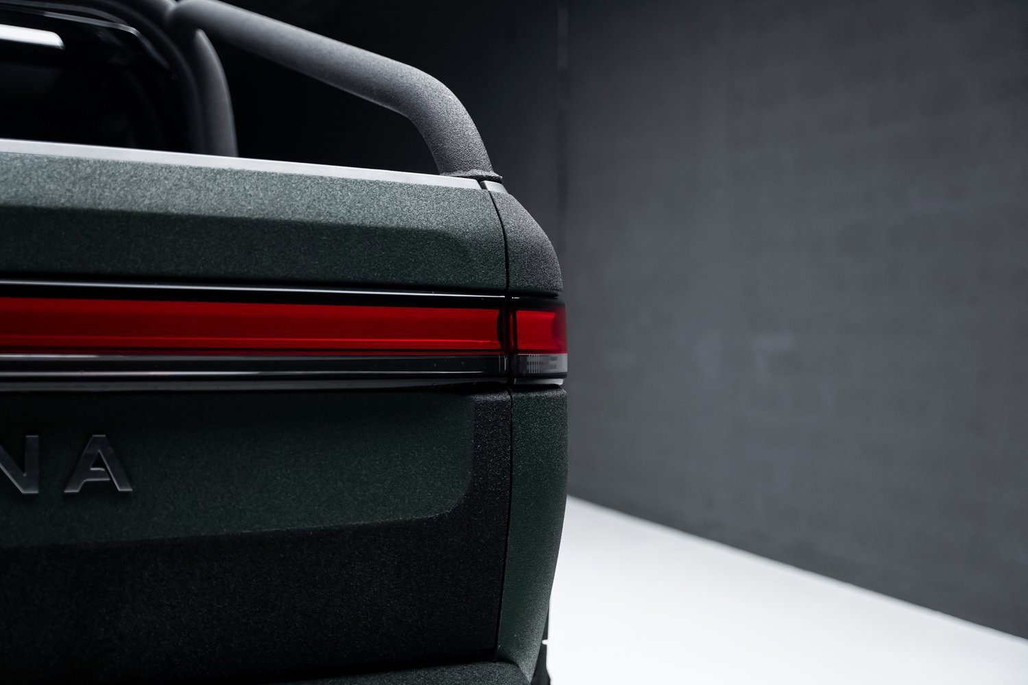 Used 2022 Rivian R1T Adventure image 28