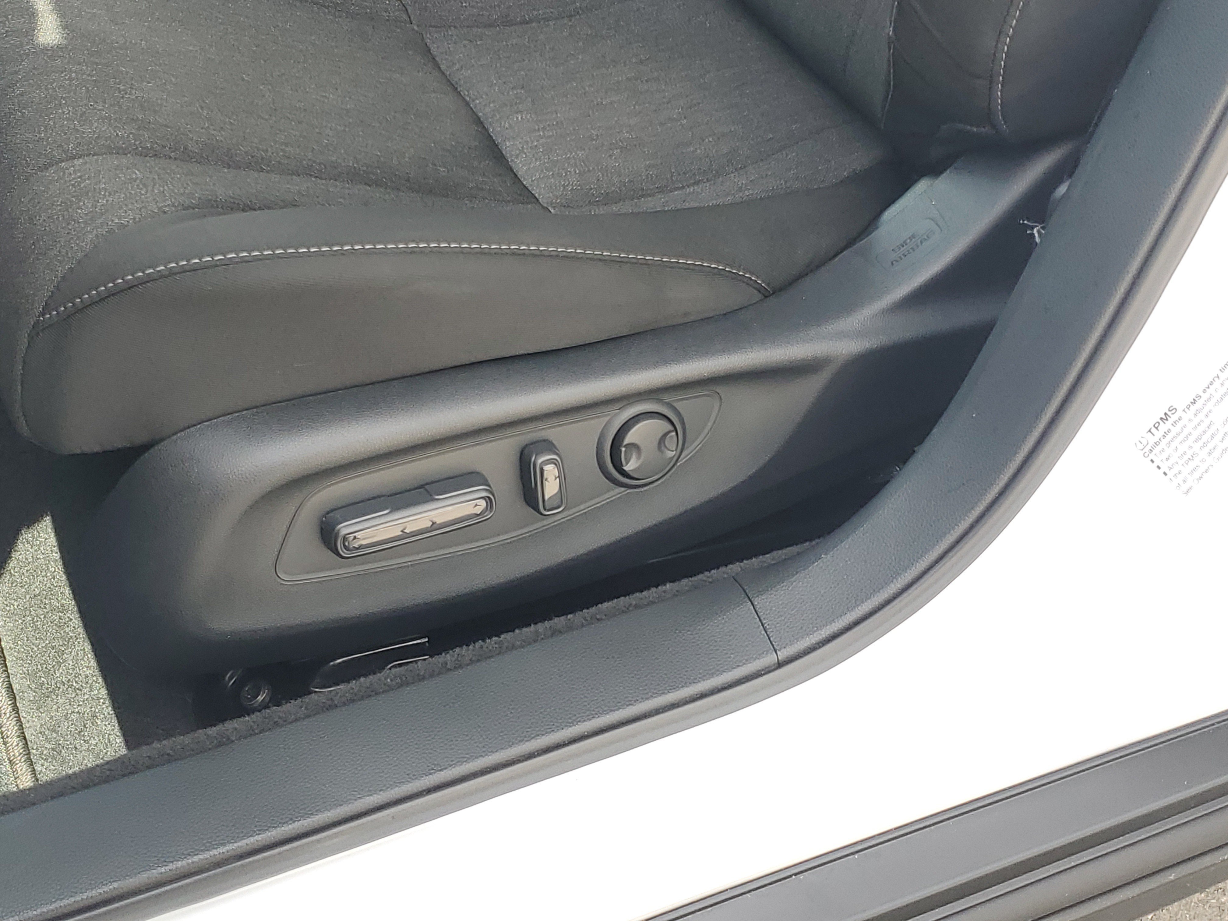 Used 2024 Honda Accord EX image 19