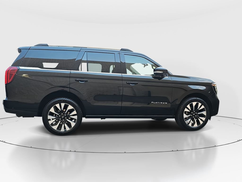 Used 2025 Ford Expedition Platinum w/ Driver's Package image 4