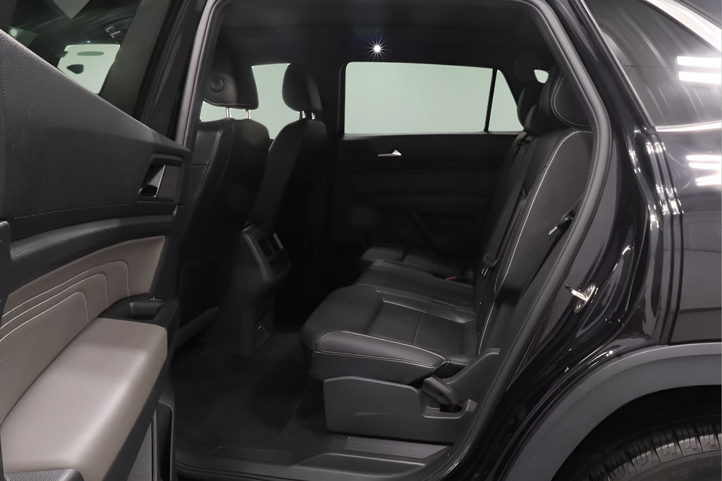 Used 2021 Volkswagen Atlas Cross Sport SEL AWD/4WD image 13