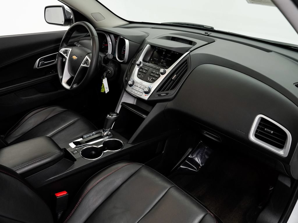 Used 2016 Chevrolet Equinox LTZ w/ Enhanced Convenience Package AWD/4WD image 22