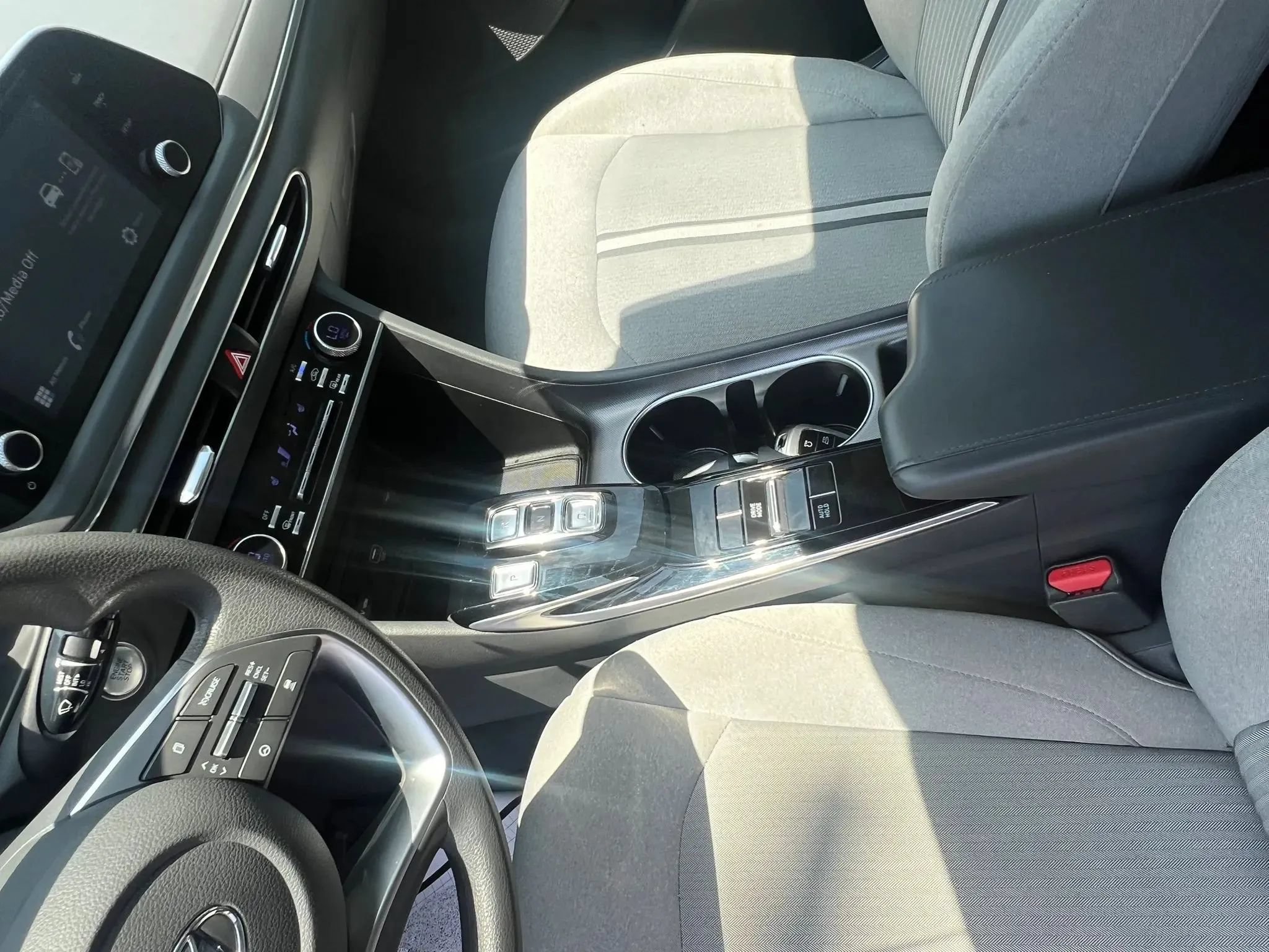 Used 2021 Hyundai Sonata SEL FWD image 25