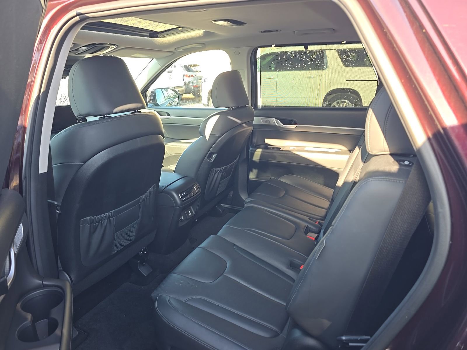 Used 2024 Hyundai Palisade SEL AWD/4WD image 16
