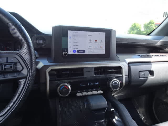 Certified 2024 Toyota Tacoma SR5 AWD/4WD image 28
