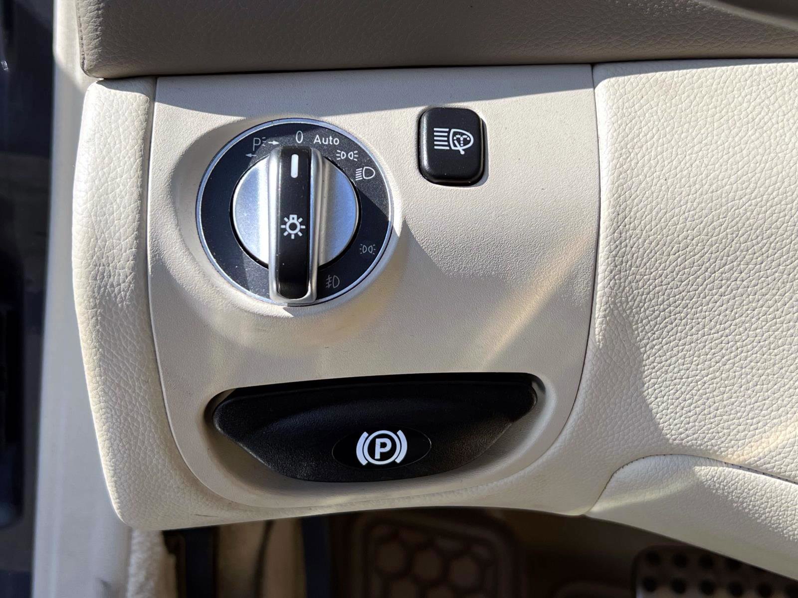 Used 2009 Mercedes-Benz SL 550 image 20