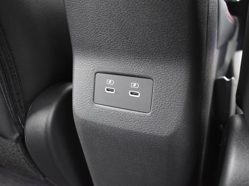 New 2026 Nissan Kicks SR w/ SR Premium Package FWD image 21