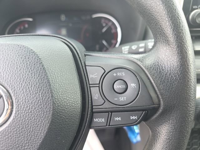 Used 2024 Toyota RAV4 LE image 16