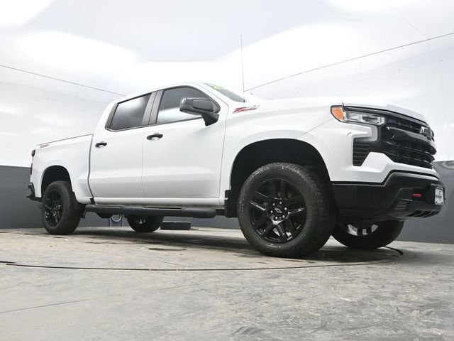 Used 2025 Chevrolet Silverado 1500 LT Trail Boss w/ Protection Package image 32