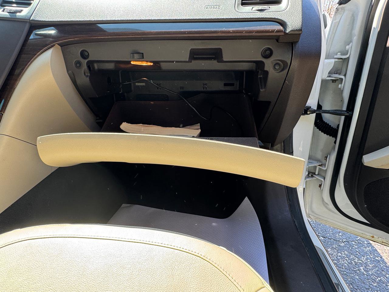 Used 2011 Buick Regal CXL w/ RL2 Preferred Equipment Group image 32