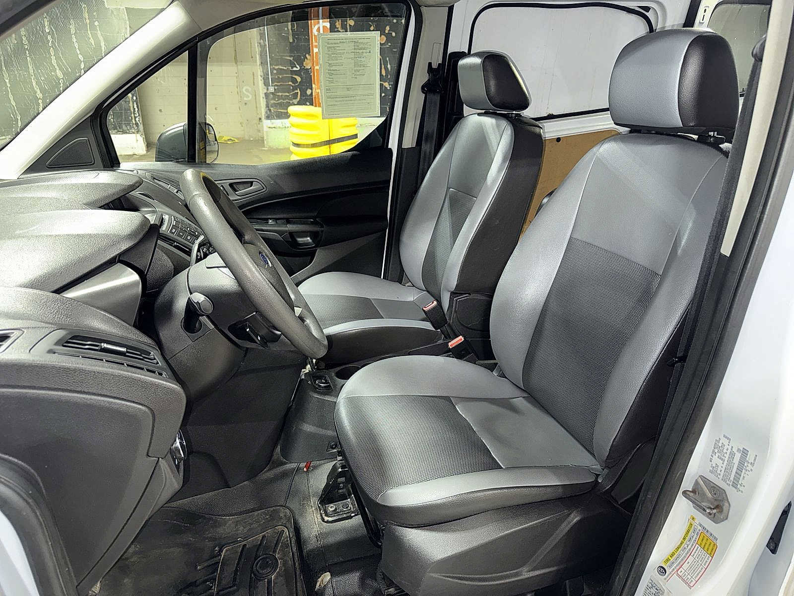 Used 2017 Ford Transit Connect XL image 15
