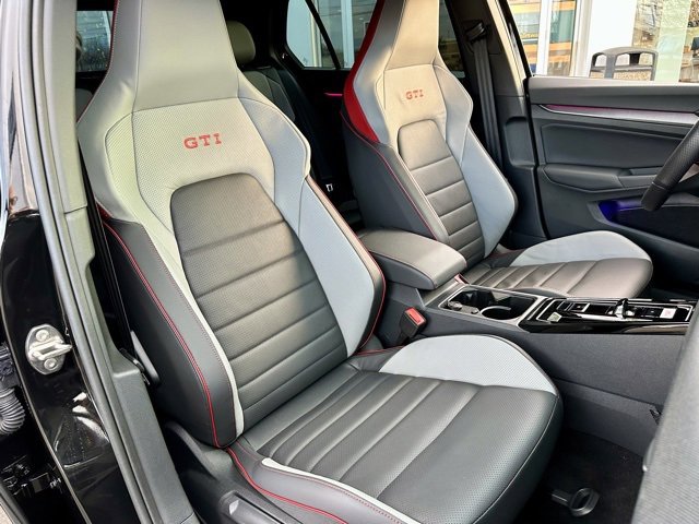 Certified 2025 Volkswagen GTI Autobahn image 24