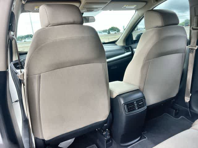 Used 2017 Honda CR-V LX image 13