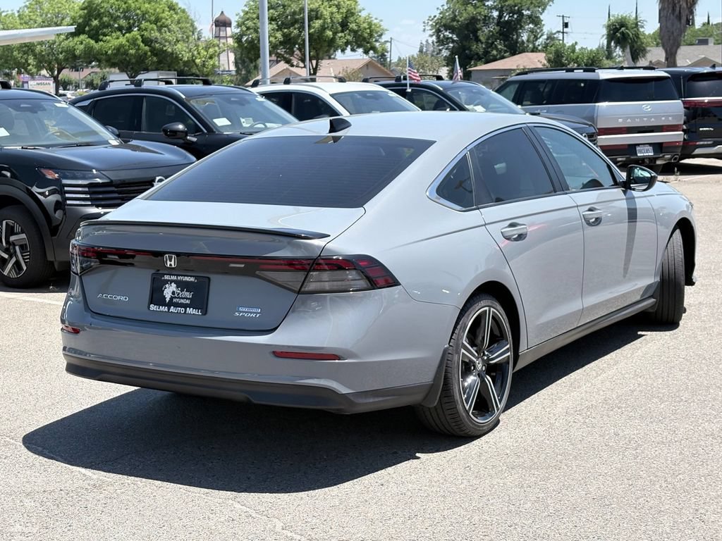 Used 2024 Honda Accord Sport image 5
