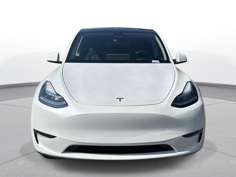 Used 2023 Tesla Model Y Long Range AWD/4WD image 3