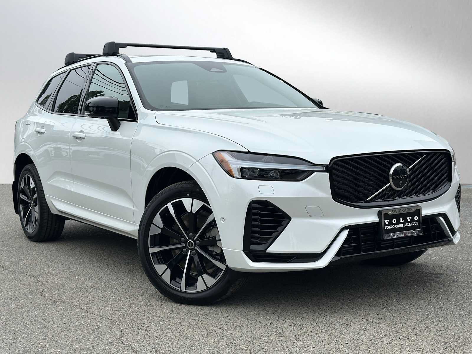 New 2026 Volvo XC60 T8 Plus w/ Protection Package Premier