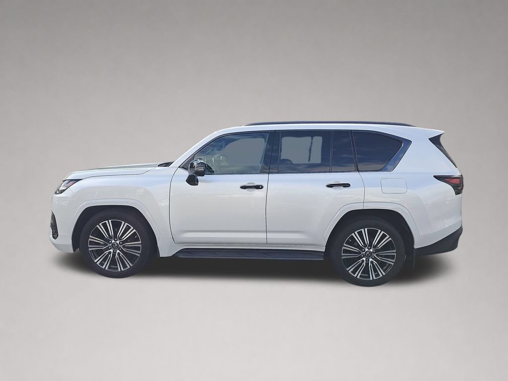 Used 2023 Lexus LX 600 4WD w/ Appearance Package image 7
